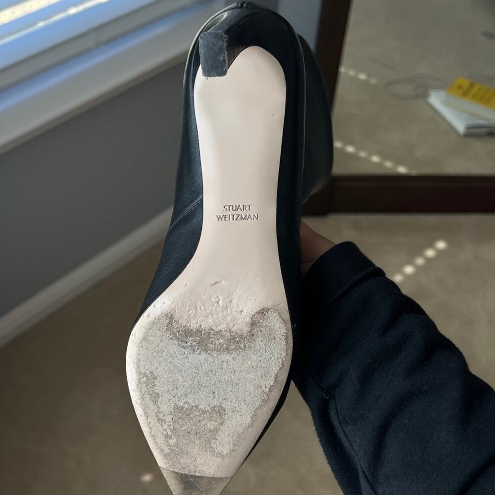 Stuart Weitzman - Picture 4 of 4